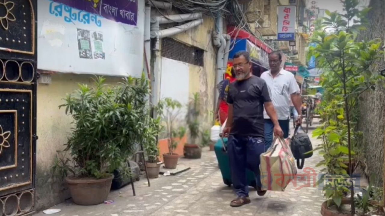 কলকাতায় ২ দিনে বন্ধ ২ শতাধিক হোটেল, বিপাকে বাংলাদেশি পর্যটকরা