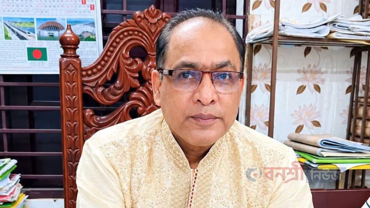 হাঁটতে বেরিয়ে মোটরসাইকেলের ধাক্কায় প্রাণ গেল আইনজীবীর